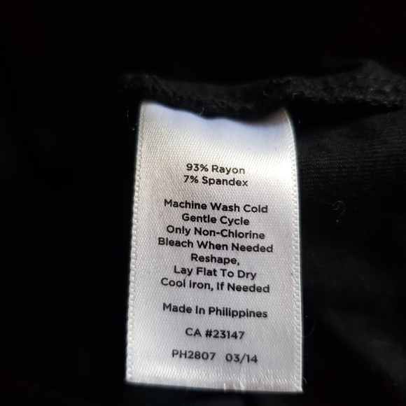 TALBOTS BLACK RAYON/SPANDEX TOP - Picture 3 of 5